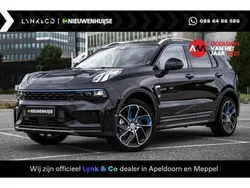 Zwart Gebruikt 2022 Lynk & Co 01 SUV | € 26.899 (Eerlijke prijs)