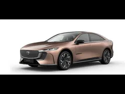 Bruin Nieuw 2025 Mazda 6e Takumi-Line Sedan | € 43.790