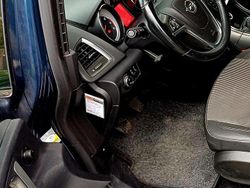 Blauw Gebruikt 2011 Opel Astra Cosmo Stationwagen | € 2.500 (Goede deal)