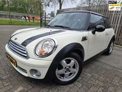 Wit Gebruikt 2008 Mini Cooper Hatchback | € 2.499 (Iets duurder)