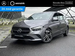 Grijs, metallic lak Gebruikt 2024 Mercedes B180 Business MPV | € 37.350 (Eerlijke prijs)