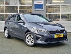 Grijs Gebruikt 2021 Kia Ceed 2 Hatchback | € 18.950 (Super prijs)