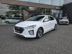 Wit Gebruikt 2022 Hyundai Ioniq 6 Premium Sedan | € 21.950 (Eerlijke prijs)