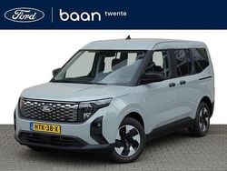 Grijs Nieuw 2025 Ford Tourneo Courier Trend MPV | € 33.295
