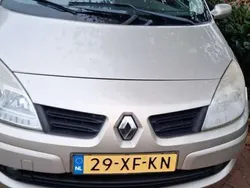 Goud Gebruikt 2007 Renault Mégane II Business Hatchback | € 1.200