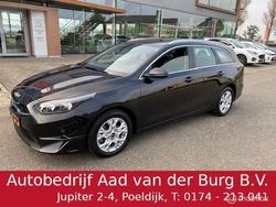 Zwart, metallic lak Gebruikt 2022 Kia Ceed Sportswagon Stationwagen | € 20.950 (Iets duurder)