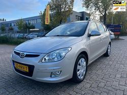 Grijs Gebruikt 2009 Hyundai i30 Style Stationwagen | € 2.450 (Eerlijke prijs)