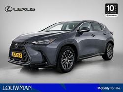 Grijs Gebruikt 2023 Lexus NX450h+ Luxury Line SUV | € 52.950 (Eerlijke prijs)