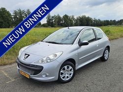 Grijs Gebruikt 2009 Peugeot 206+ Hatchback | € 2.999 (Iets duurder)