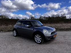 Grijs Gebruikt 2010 Mini ONE Hatchback | € 7.500 (Duur)