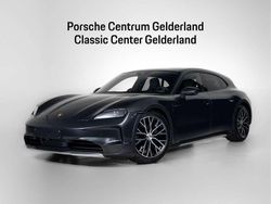 Grijs Gebruikt 2025 Porsche Taycan Cross Turismo Sedan | € 124.900