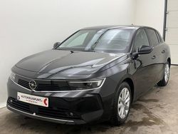 Zwart Gebruikt 2023 Opel Astra Edition Sedan | € 18.900 (Goede deal)
