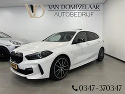 Wit Gebruikt 2021 BMW 116 Executive Hatchback | € 27.950