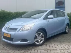 Blauw, metallic lak Gebruikt 2010 Toyota Verso MPV | € 6.950 (Eerlijke prijs)