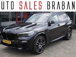 Zwart Gebruikt 2021 BMW X5 Executive SUV | € 56.990 (Eerlijke prijs)