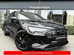 Zwart Gebruikt 2022 Audi e-tron Black Edition SUV | € 39.950 (Iets duurder)