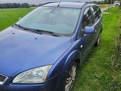 Blauw Gebruikt 2005 Ford Focus Titanium Stationwagen | € 1.250 (Eerlijke prijs)