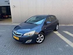 Blauw Gebruikt 2010 Opel Astra Edition Hatchback | € 5.750 (Eerlijke prijs)