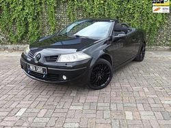 Gebruikt 2006 Renault Mégane II Cabriolet | € 2.199