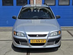 Grijs Gebruikt 2003 Mitsubishi Space Star MPV | € 999 (Eerlijke prijs)