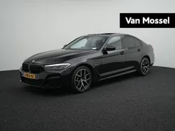Zwart, metallic lak Gebruikt 2023 BMW 530e M Sport Sedan | € 47.900 (Iets duurder)