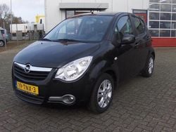 Zwart Gebruikt 2012 Opel Agila Edition Hatchback | € 5.495 (Duur)