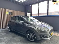 Grijs Gebruikt 2017 Ford Fiesta ST-Line Hatchback | € 6.650 (Goede deal)