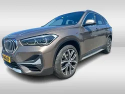 Geel Gebruikt 2020 BMW X1 Comfort Edition SUV | € 30.950 (Eerlijke prijs)