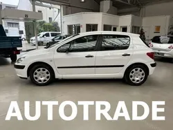 Wit Gebruikt 2003 Peugeot 307 Hatchback | € 5.000
