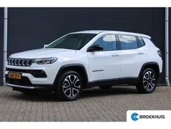 Wit Gebruikt 2024 Jeep Compass Altitude SUV | € 34.900 (Eerlijke prijs)