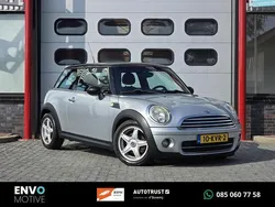 Grijs Gebruikt 2010 Mini Cooper Hatchback | € 4.250 (Eerlijke prijs)