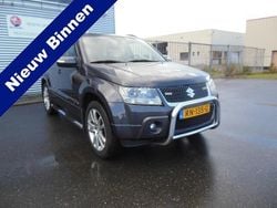 Grijs Gebruikt 2011 Suzuki Grand Vitara Exclusive SUV | € 10.500