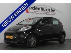 Zwart Gebruikt 2013 Peugeot 107 Access Hatchback | € 4.945 (Eerlijke prijs)