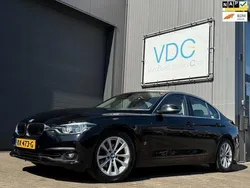 Zwart Gebruikt 2016 BMW 330 Executive Sedan | € 16.995 (Eerlijke prijs)