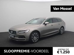 Grijs Gebruikt 2022 Volvo V90 Momentum Stationwagen | € 37.900