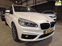 Wit Gebruikt 2016 BMW 225 Active Tourer Comfort Edition MPV | € 18.749 (Iets duurder)