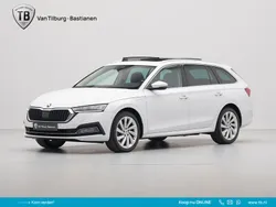 Wit Gebruikt 2021 Skoda Octavia Style Stationwagen | € 25.735 (Eerlijke prijs)