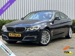 Blauw Gebruikt 2018 BMW 330 Gran Turismo Executive Hatchback | € 22.999