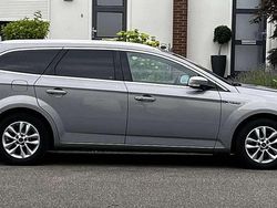 Grijs Gebruikt 2014 Ford Mondeo Platinum Stationwagen | € 5.500 (Goede deal)