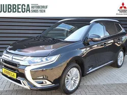 Zwart Gebruikt 2020 Mitsubishi Outlander Instyle SUV | € 27.795 (Iets duurder)