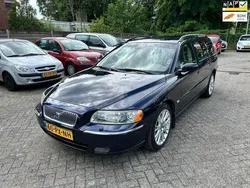 Blauw Gebruikt 2004 Volvo V70 Summum Stationwagen | € 2.750 (Super prijs)