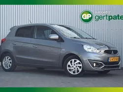 Grijs, metallic lak Gebruikt 2019 Mitsubishi Space Star Active Hatchback | € 12.500 (Eerlijke prijs)