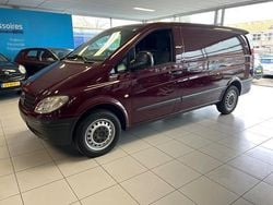 Rood Gebruikt 2006 Mercedes Vito MPV | € 3.650 (Iets duurder)