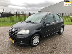 Zwart Gebruikt 2009 Citroën C3 Prestige Hatchback | € 2.849 (Eerlijke prijs)