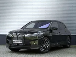 Zwart Gebruikt 2021 BMW iX Executive SUV | € 41.875 (Goede deal)