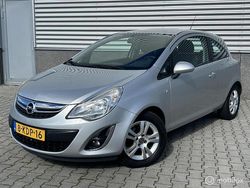 Grijs Gebruikt 2013 Opel Corsa Edition Hatchback | € 3.799 (Eerlijke prijs)