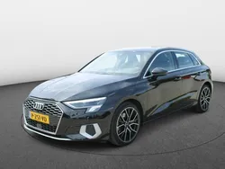Zwart Gebruikt 2022 Audi A3 Sportback Business Hatchback | € 27.950 (Eerlijke prijs)