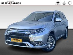 Grijs Gebruikt 2018 Mitsubishi Outlander Intense+ SUV | € 20.930 (Eerlijke prijs)