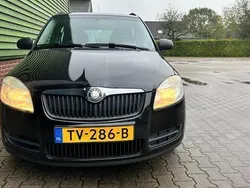 Zwart Gebruikt 2010 Skoda Fabia Business Line Stationwagen | € 3.795 (Eerlijke prijs)