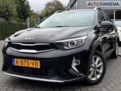 Zwart Gebruikt 2022 Kia Stonic SUV | € 16.949 (Super prijs)